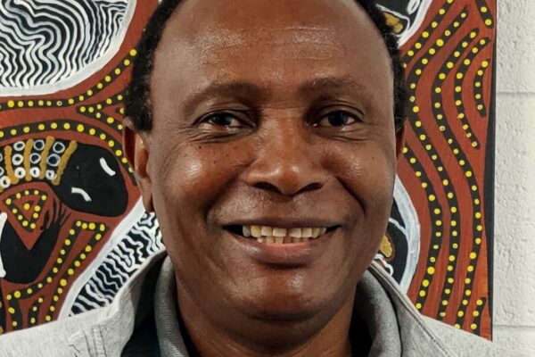 Coordinator Tim Ayam